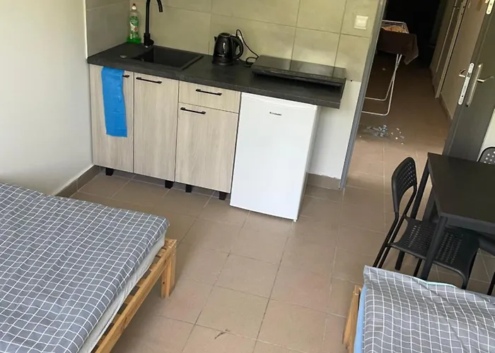 Eliza בית אירוח *